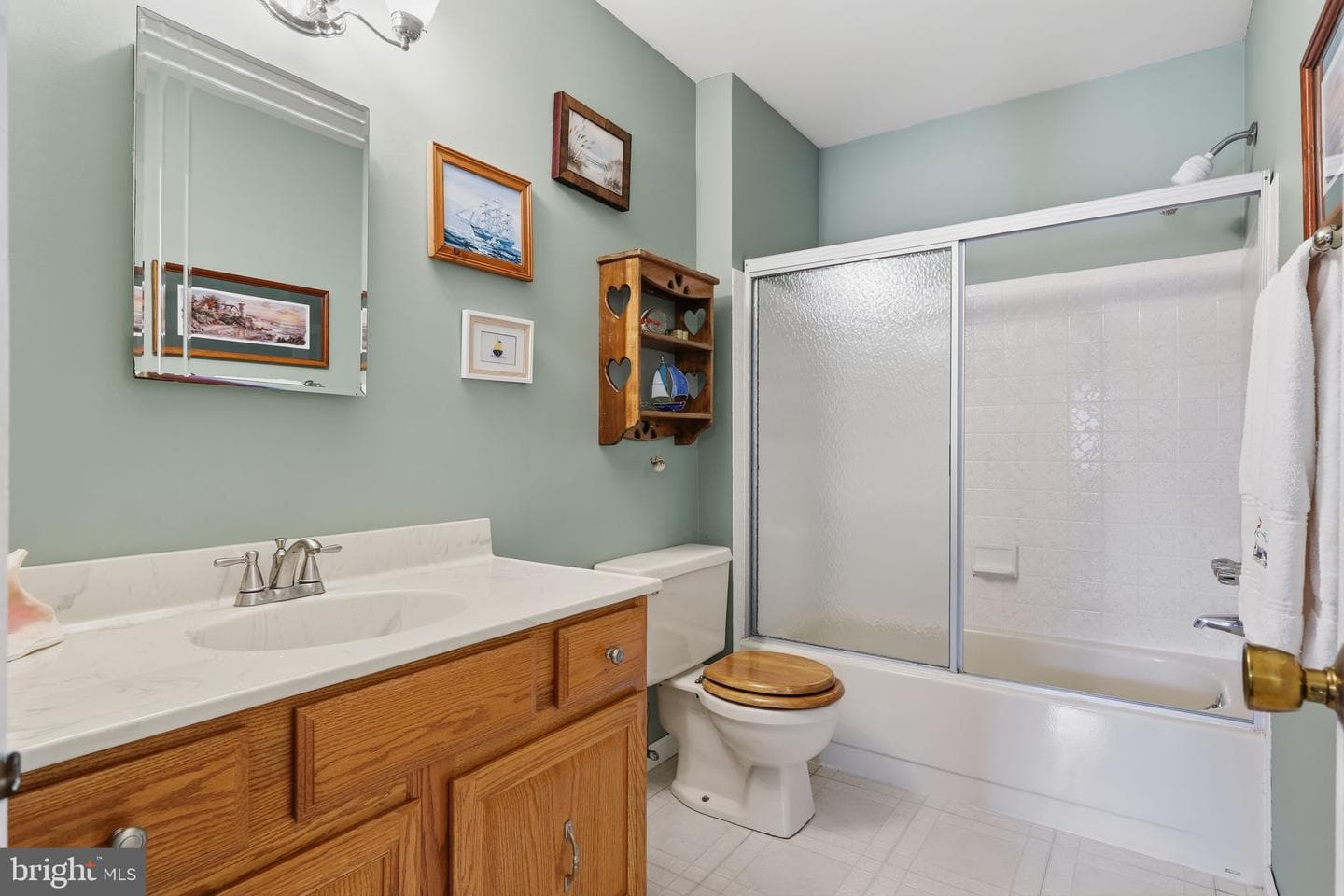 297 Cliveden Drive photo 32