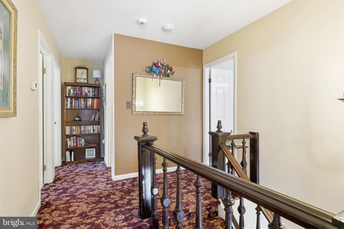 297 Cliveden Drive photo 33