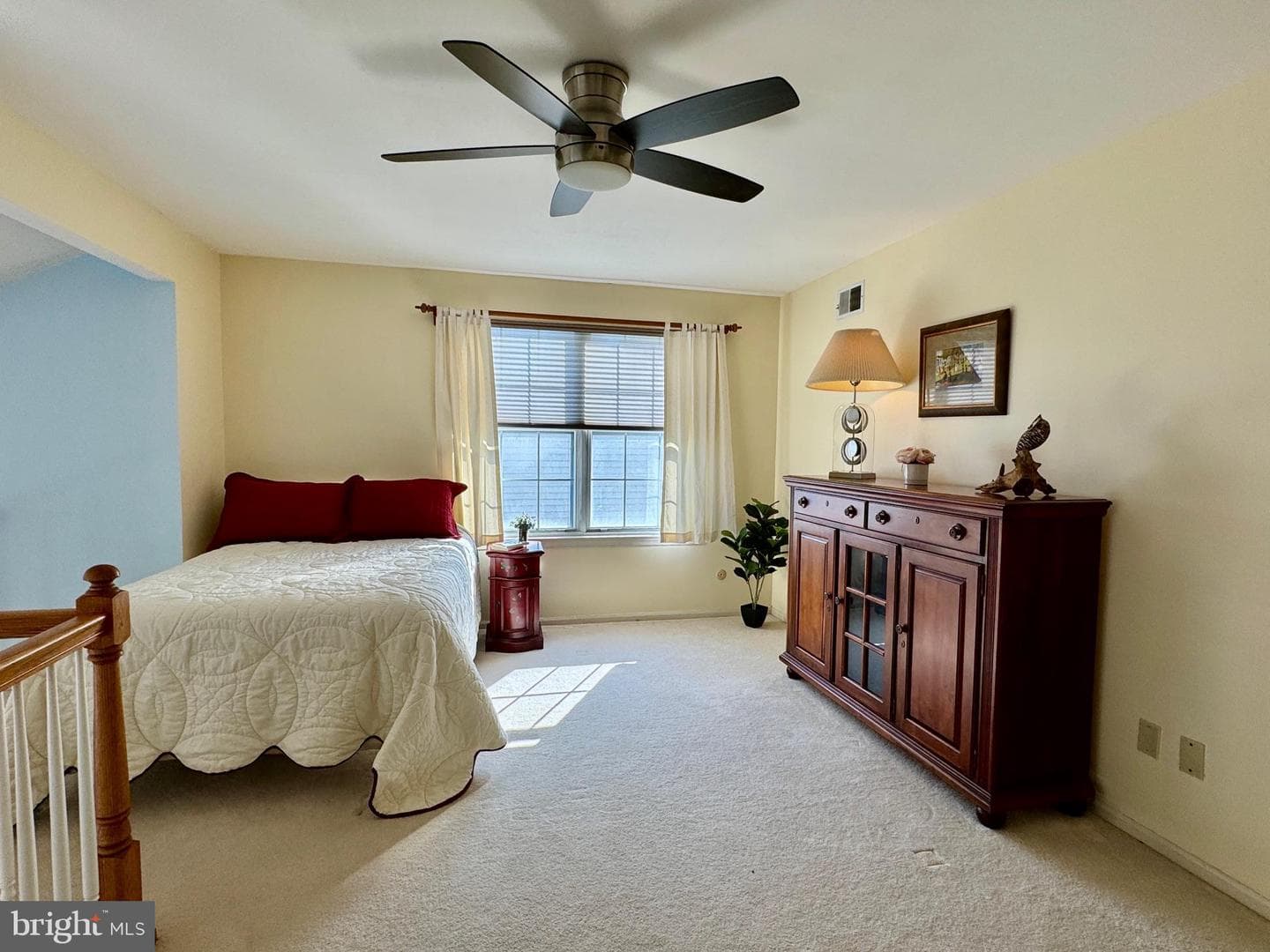 177 Raintree Court photo 27