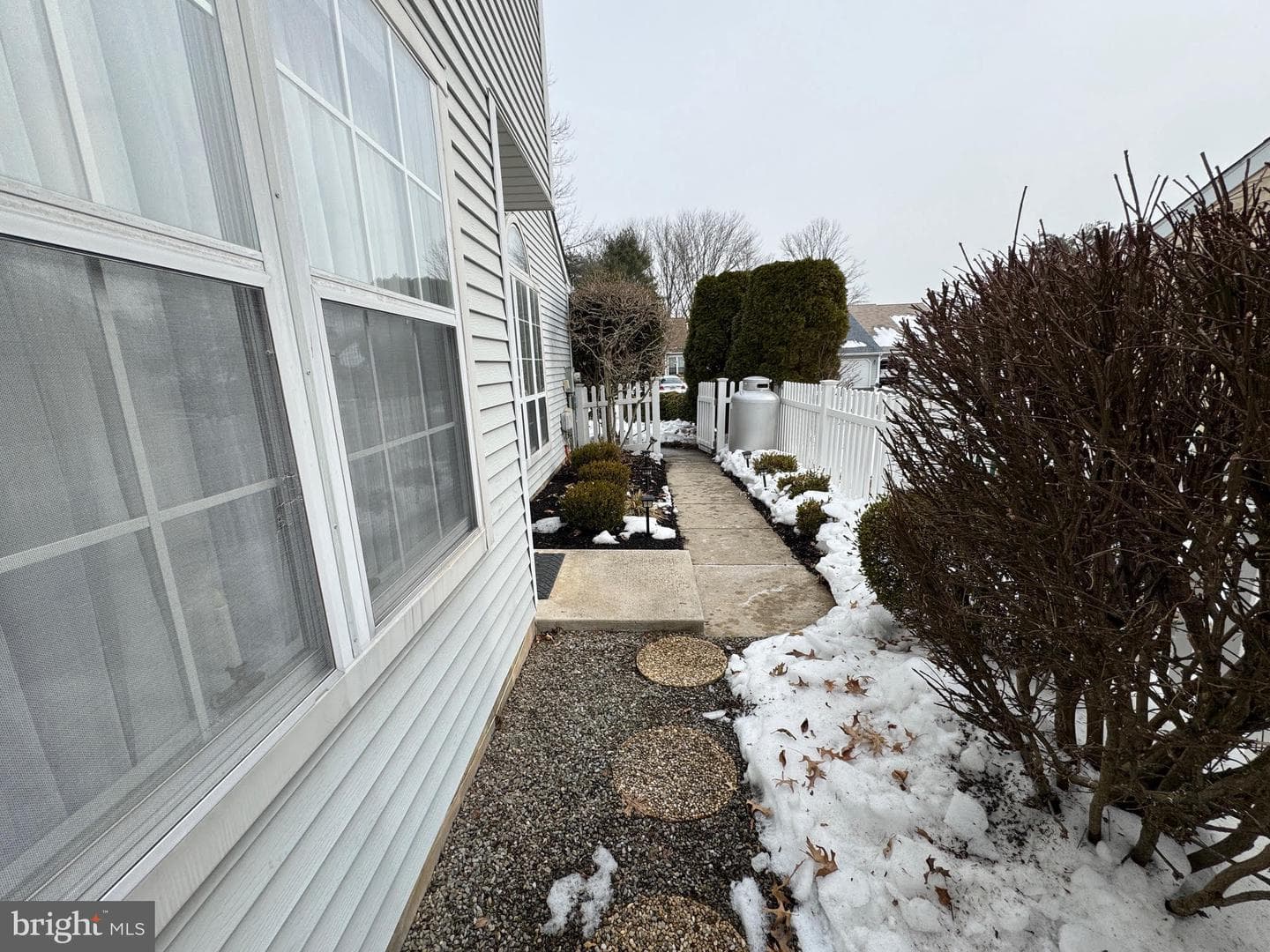 177 Raintree Court photo 40