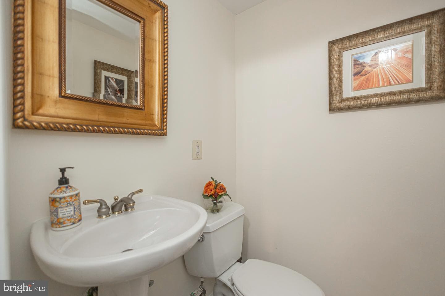 25 Independence Place photo 15