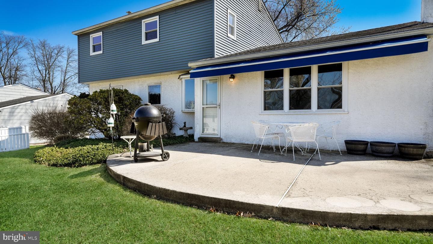 50 Hickory Lane photo 24