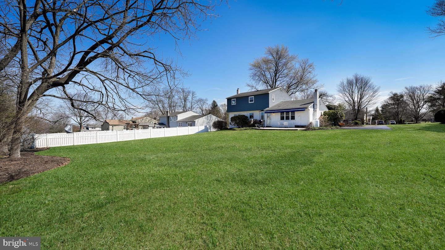 50 Hickory Lane photo 25