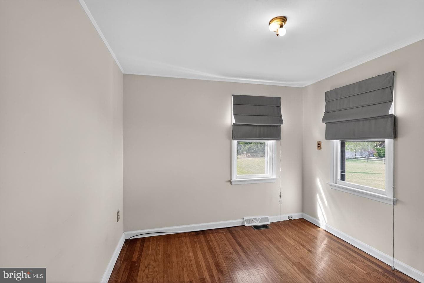 576 Churchville Lane photo 23