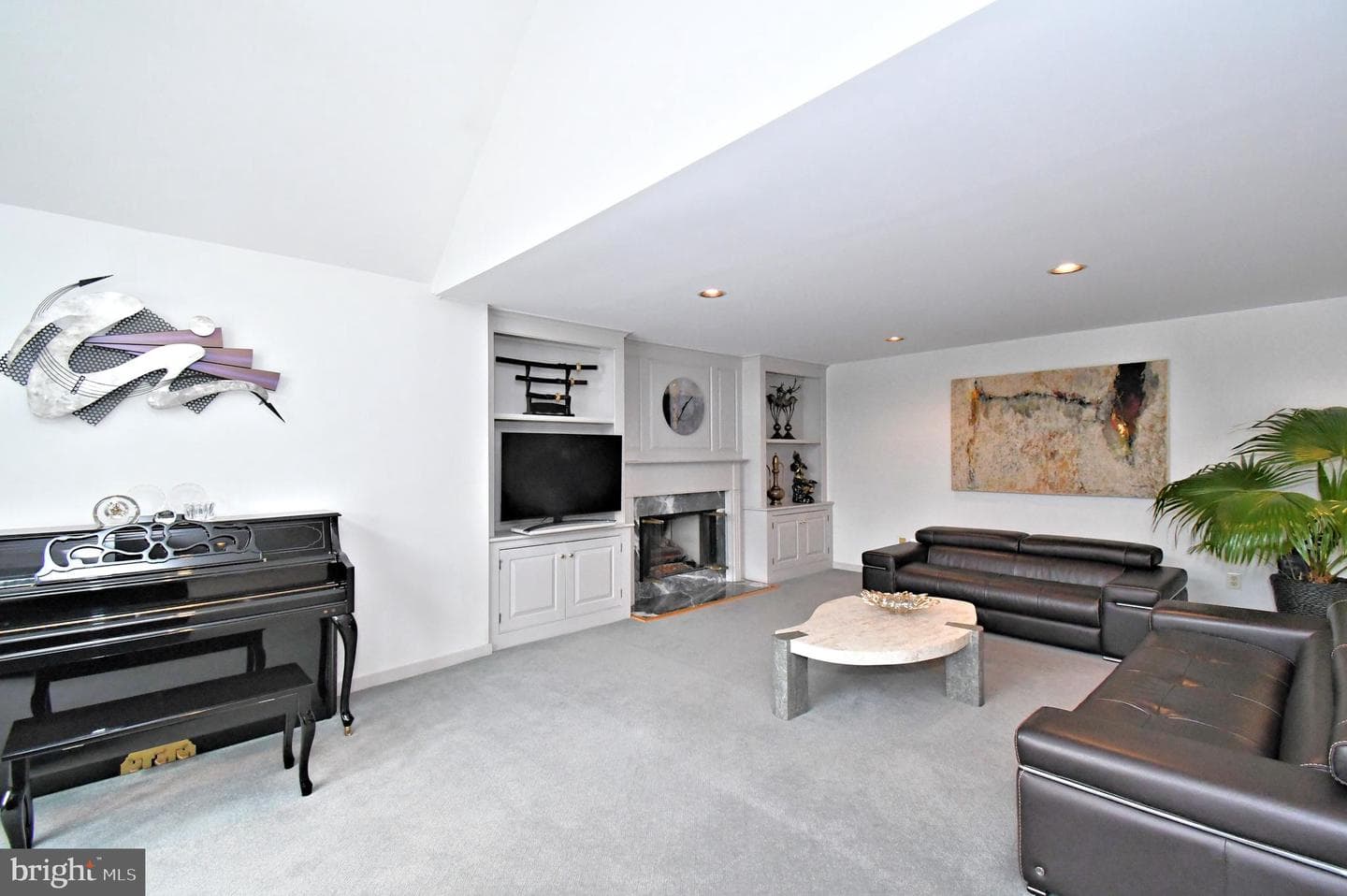 83 Rocking Horse Way photo 10