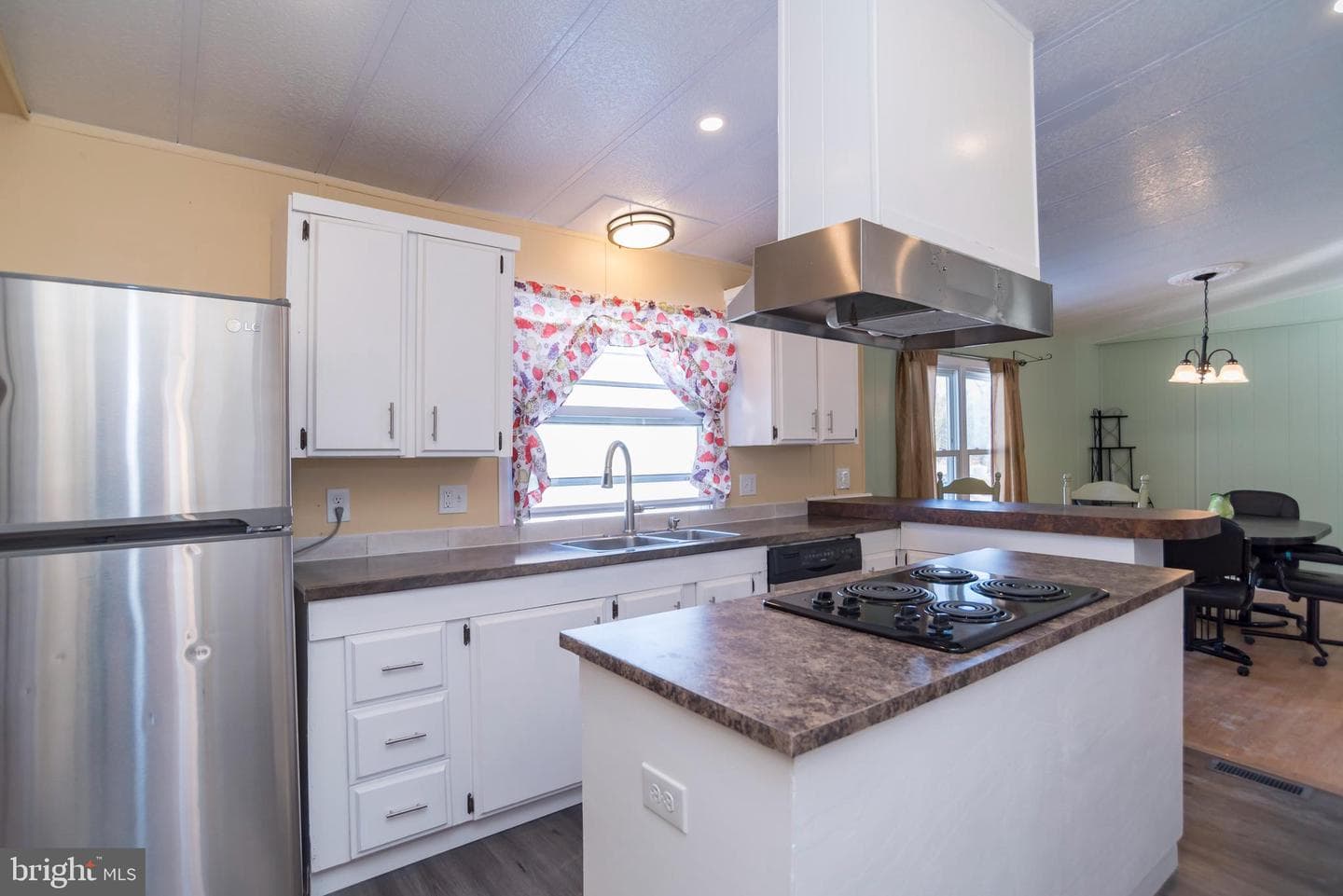 7016 Huber Drive photo 2
