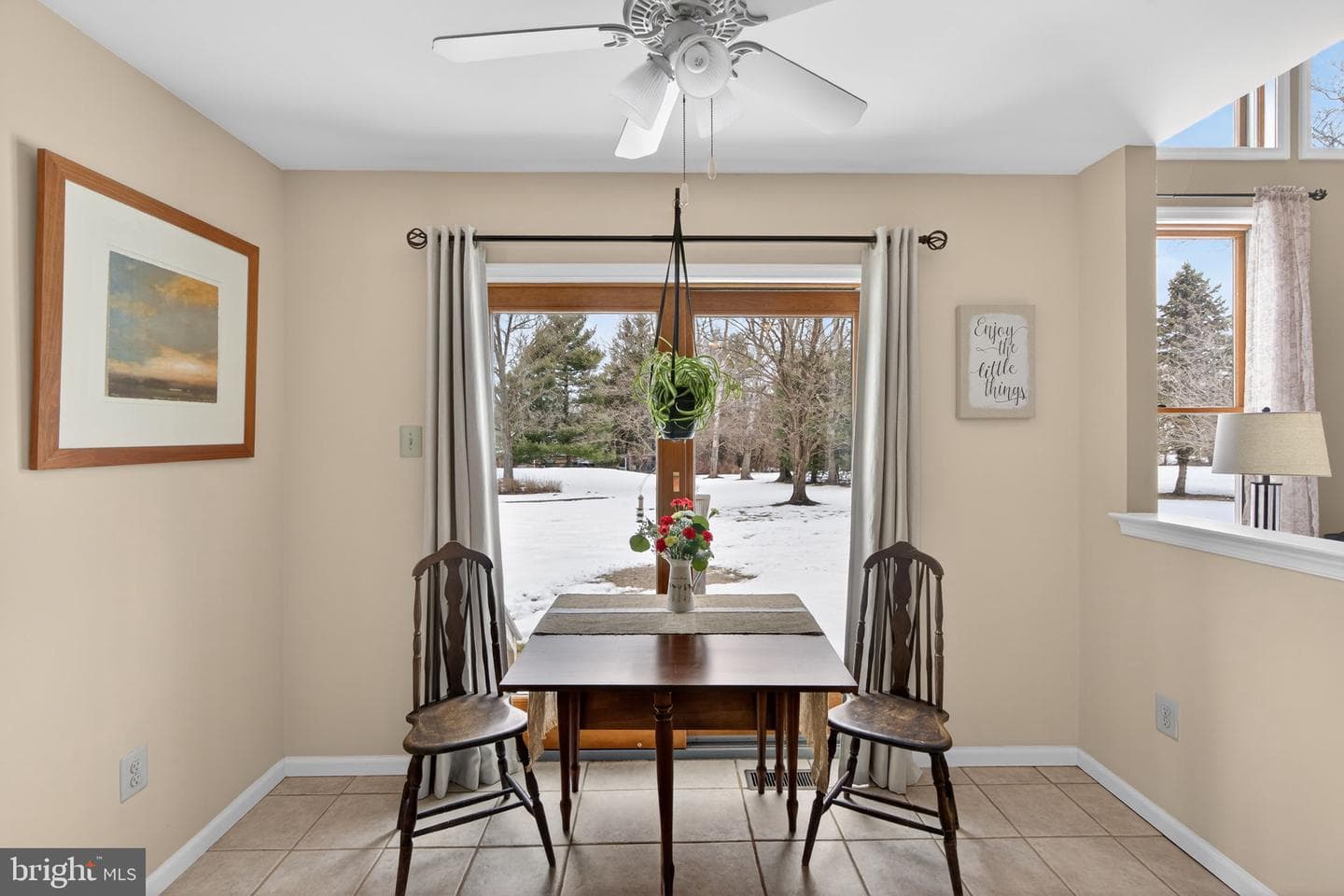 712 Broad Street photo 23