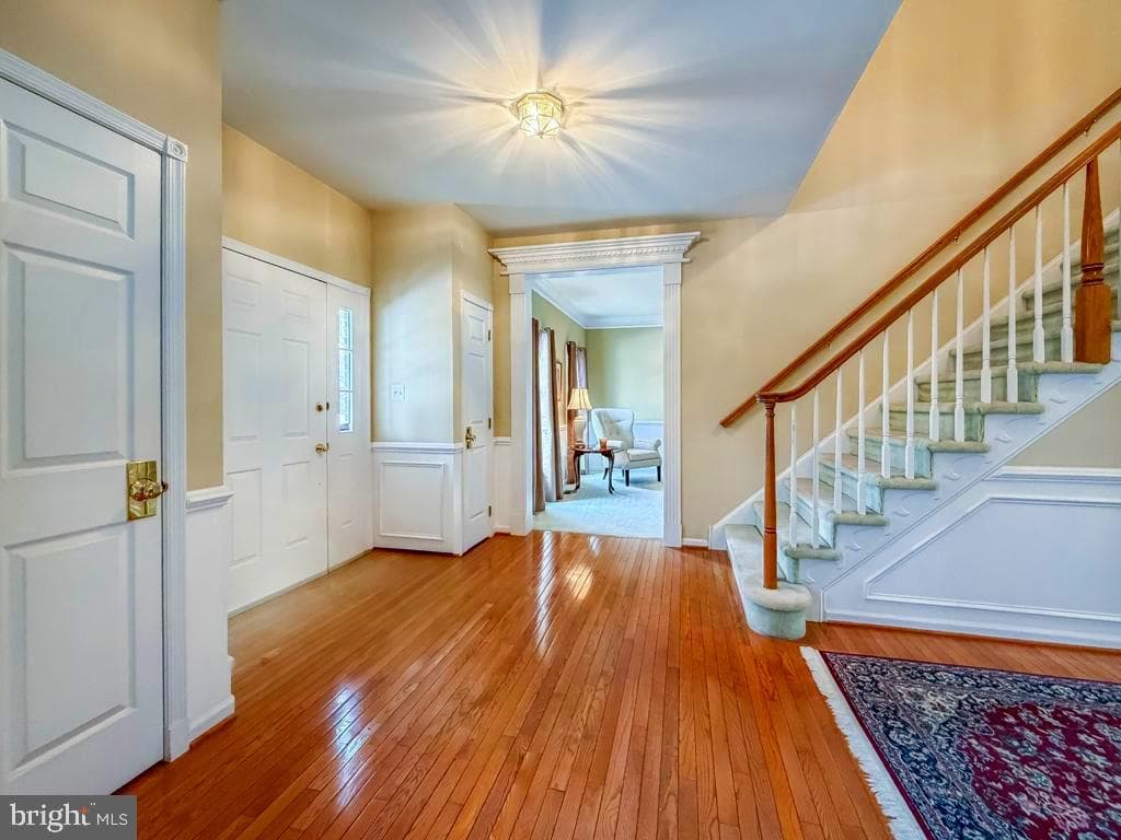 1198 Colts Lane photo 3