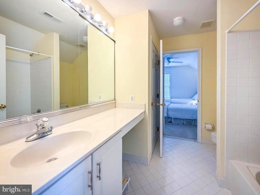 1198 Colts Lane photo 40