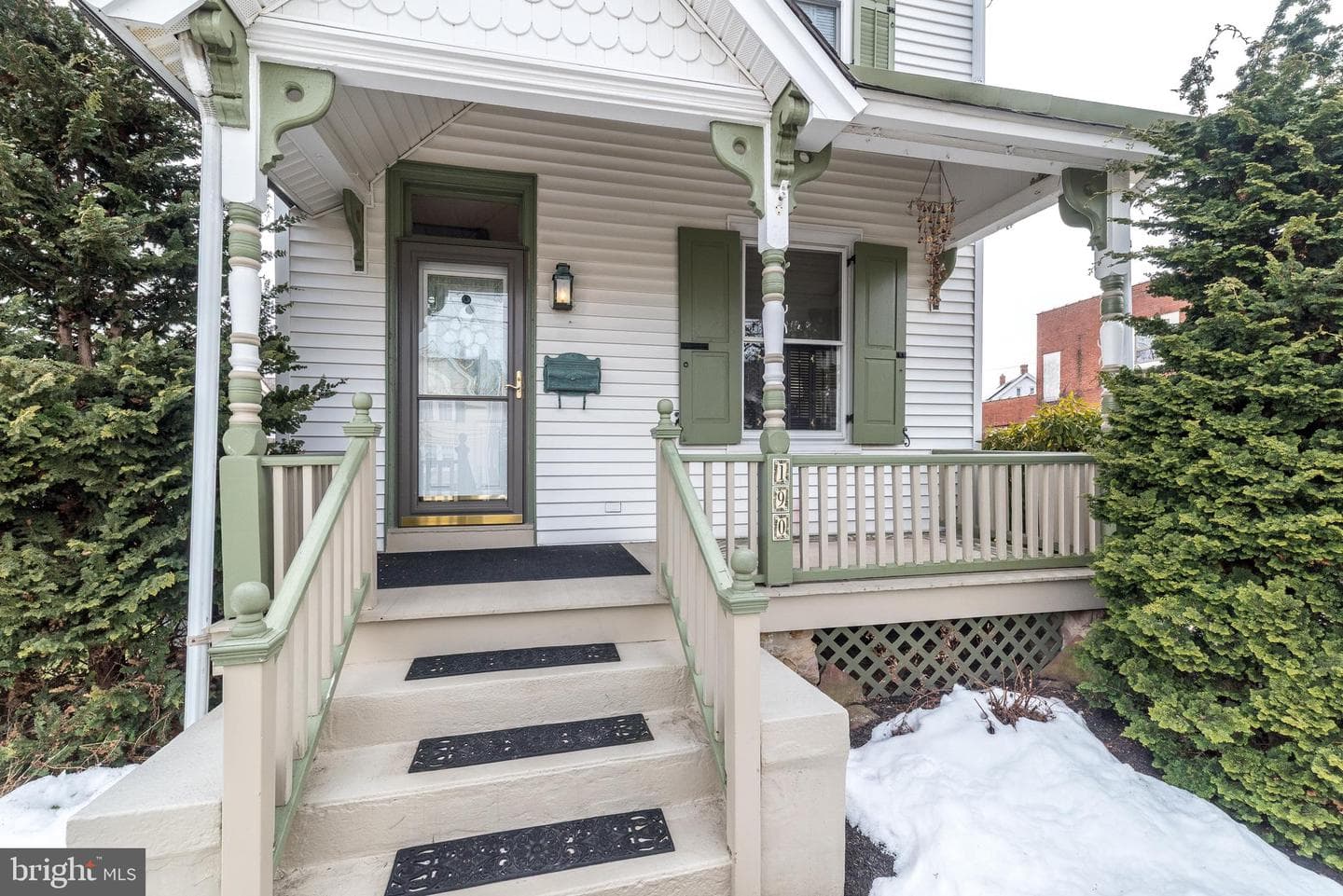 190 Decatur Street photo 3