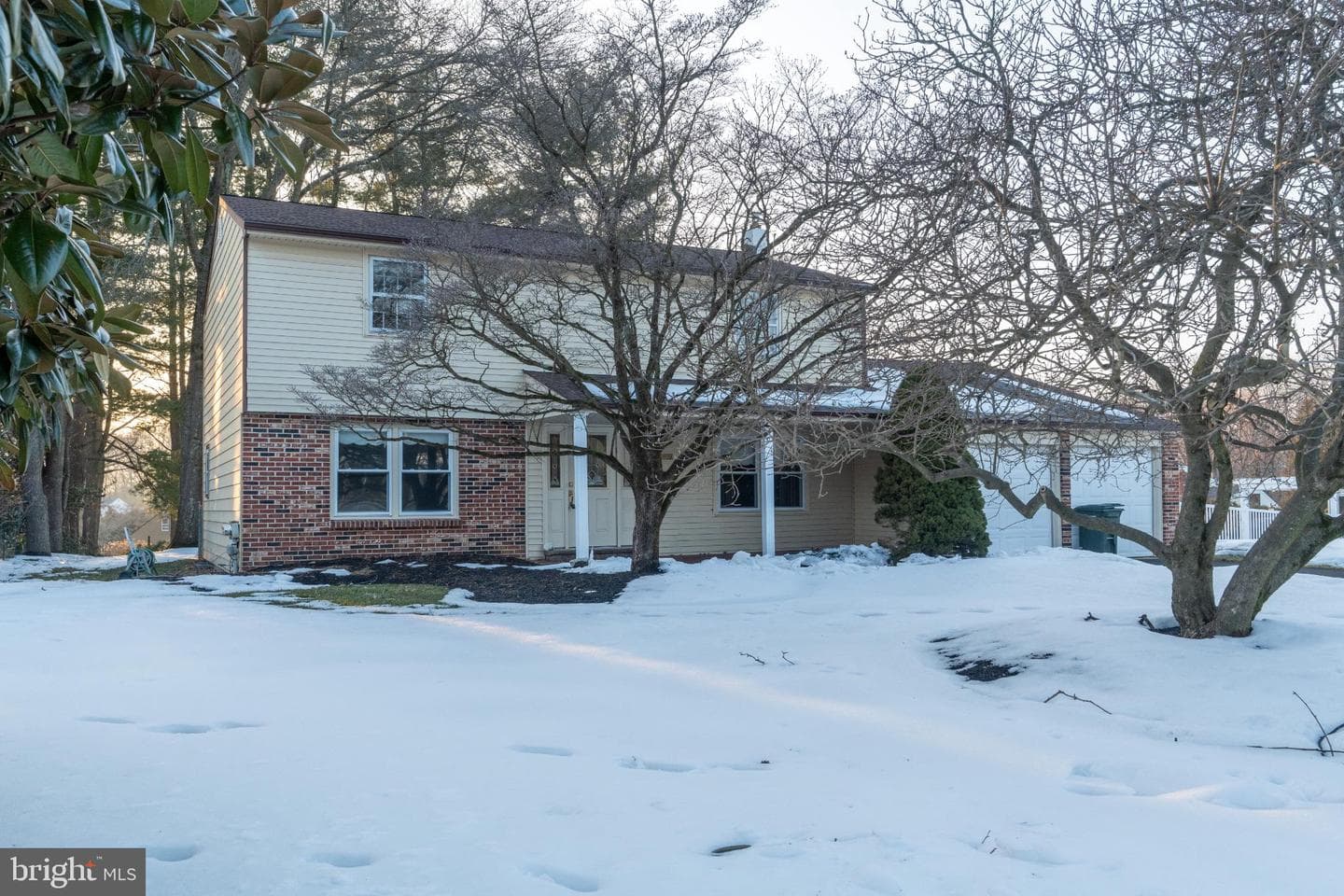 709 Autumn Drive photo 2