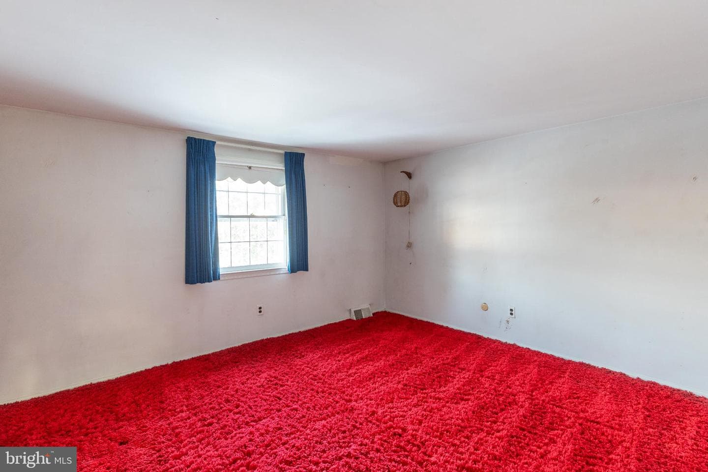 709 Autumn Drive photo 27