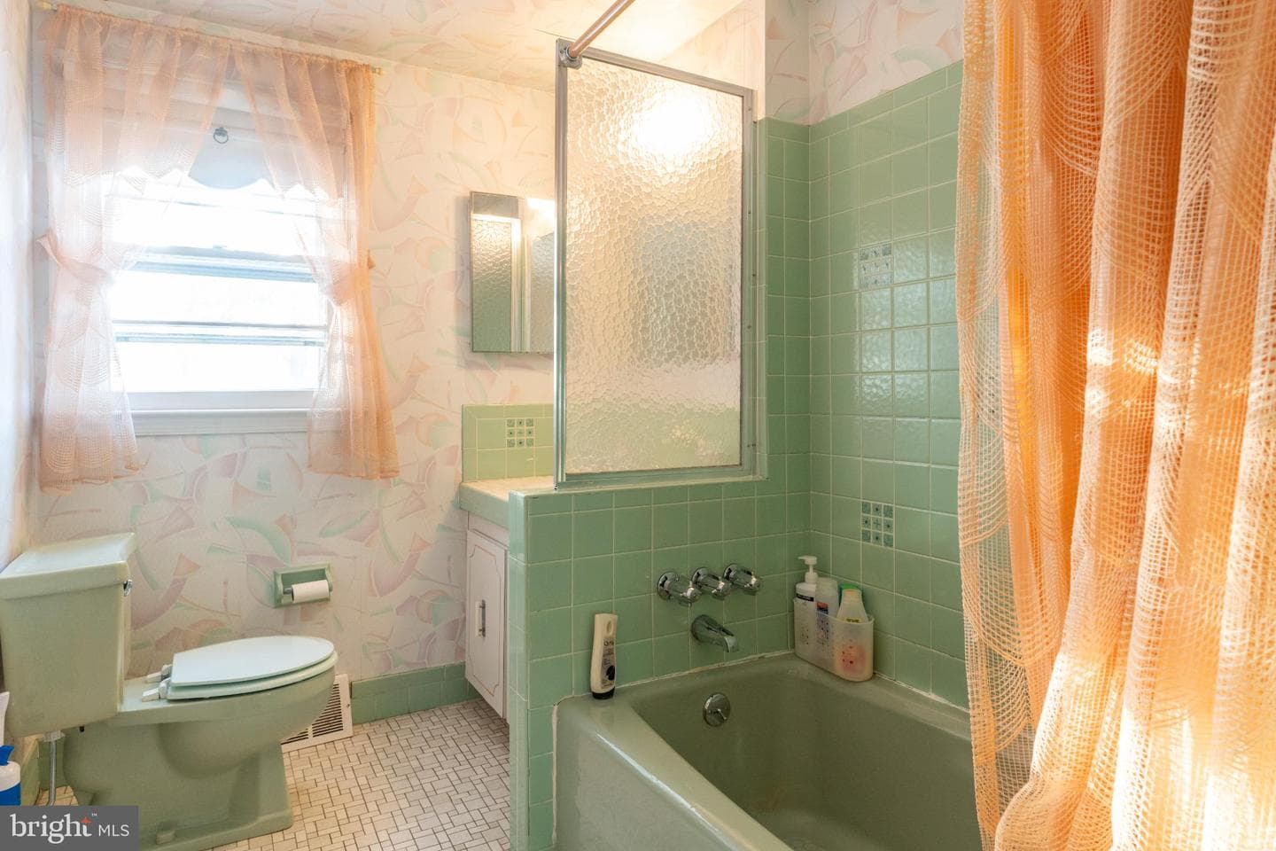 709 Autumn Drive photo 34
