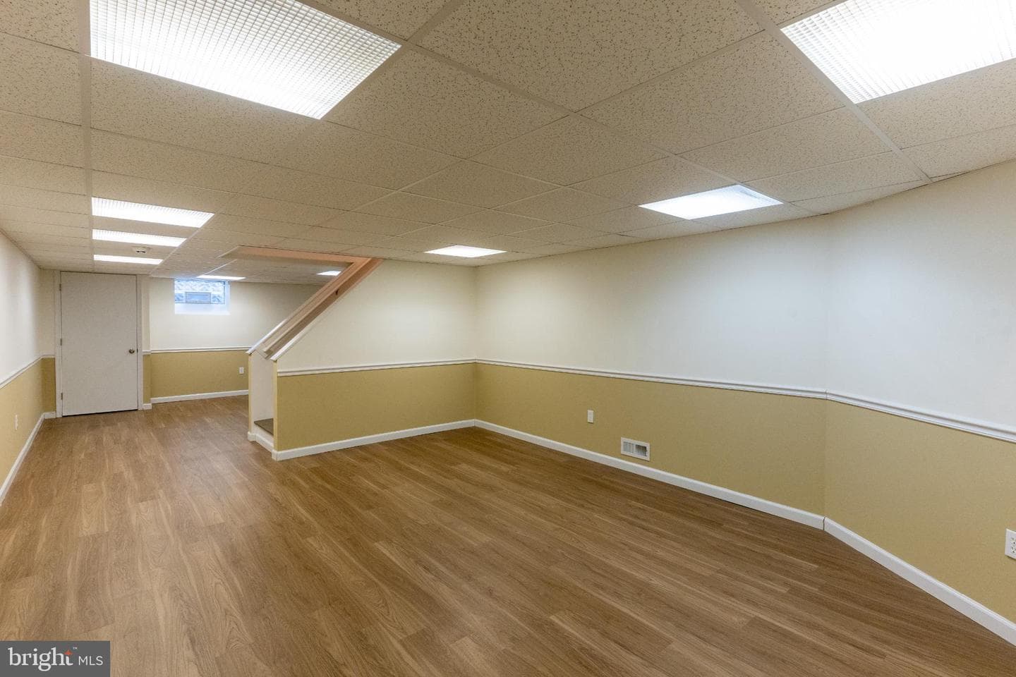 709 Autumn Drive photo 36