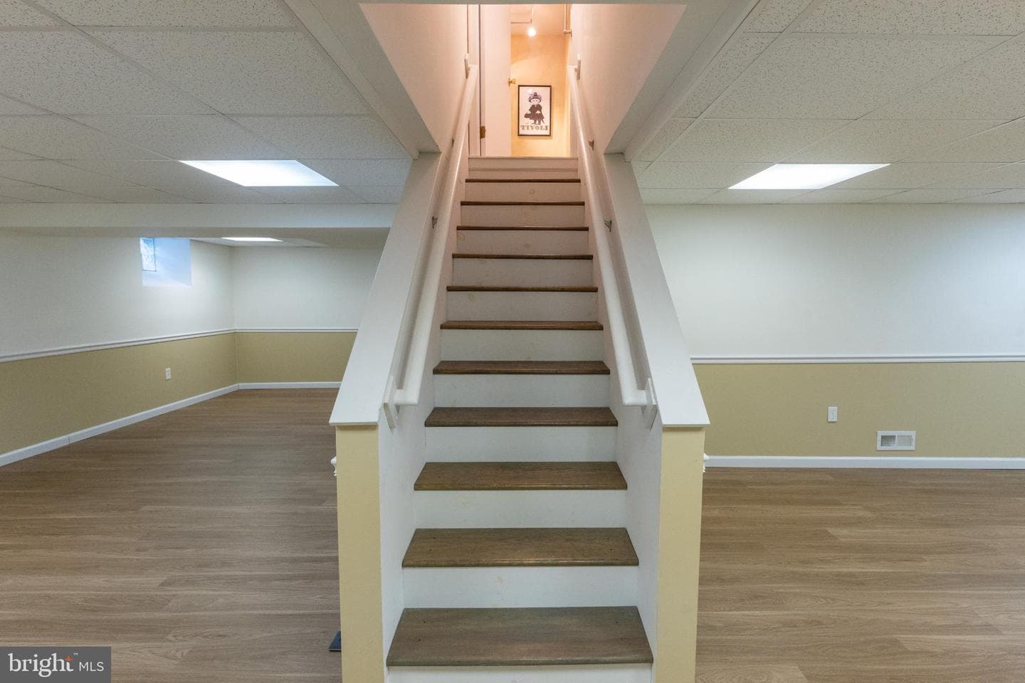709 Autumn Drive photo 39
