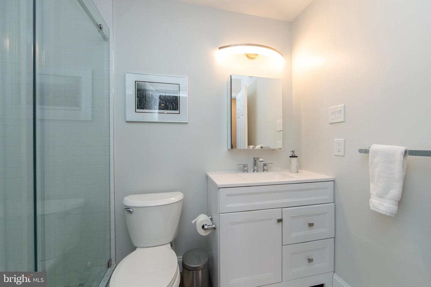 1405 Society Place photo 18