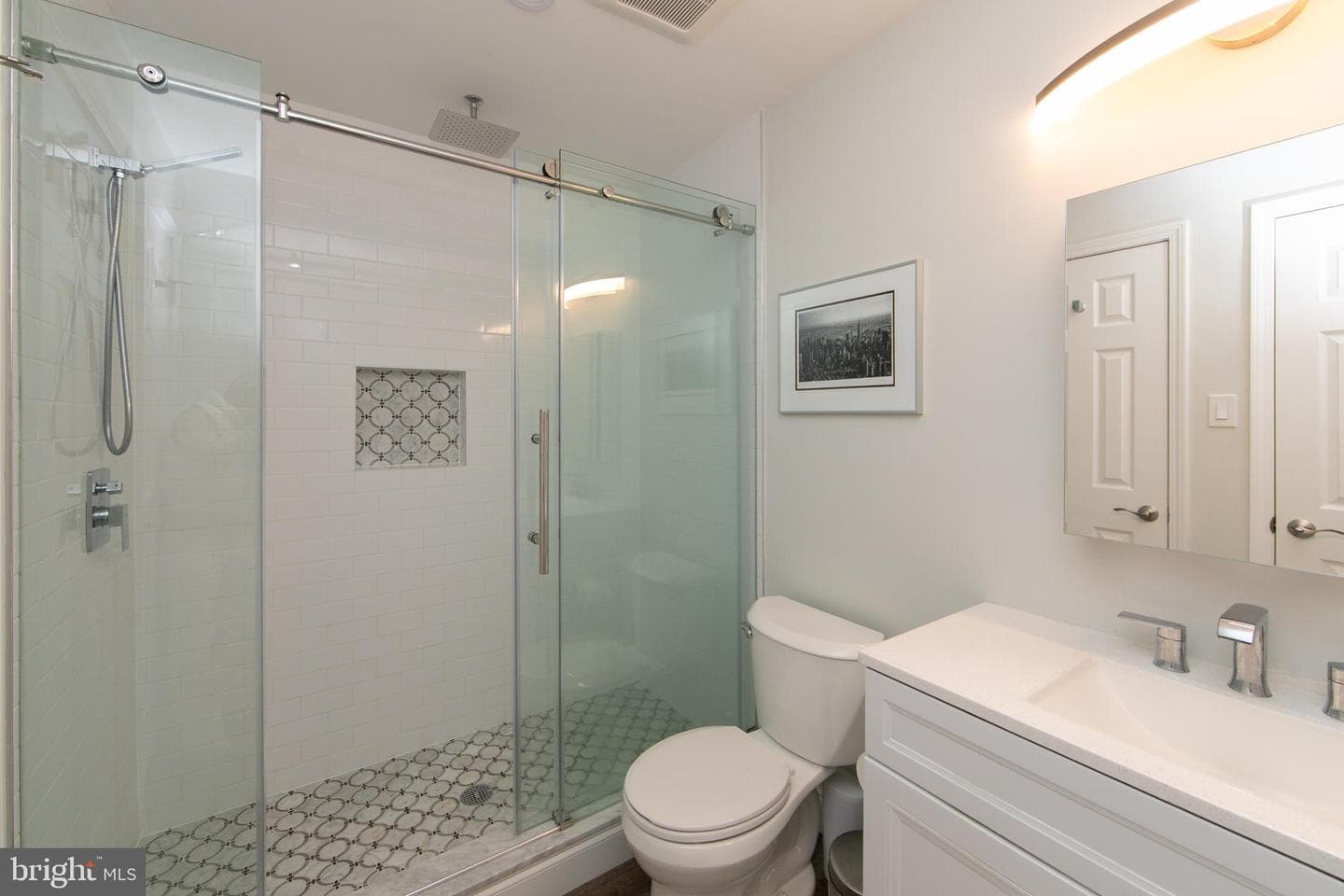 1405 Society Place photo 20