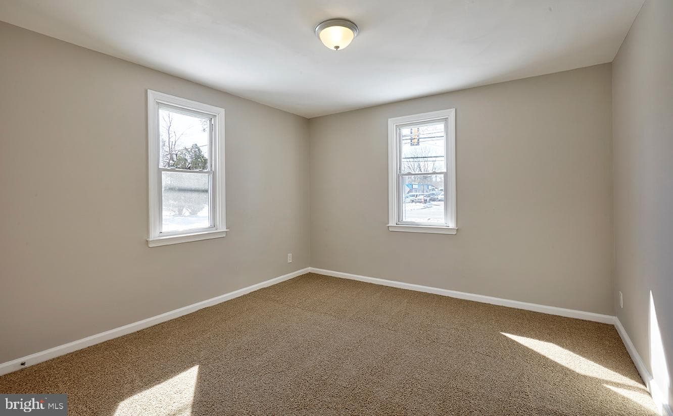1171 W County Line Road photo 14