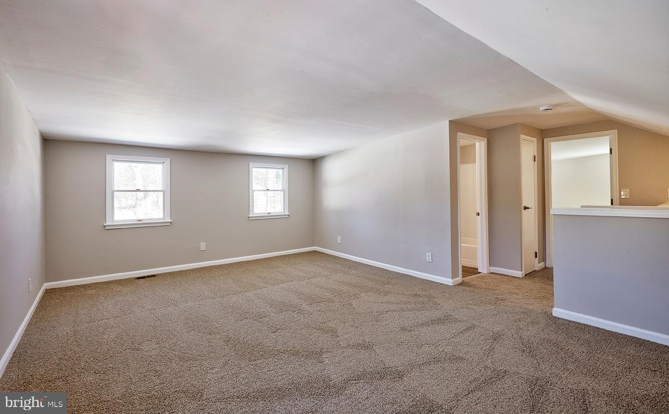 1171 W County Line Road photo 20