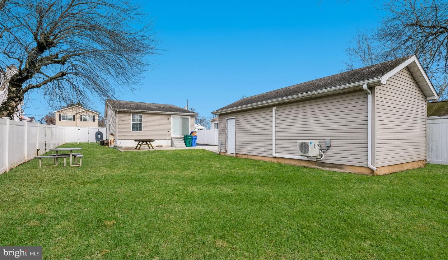 530 Main Avenue photo 17