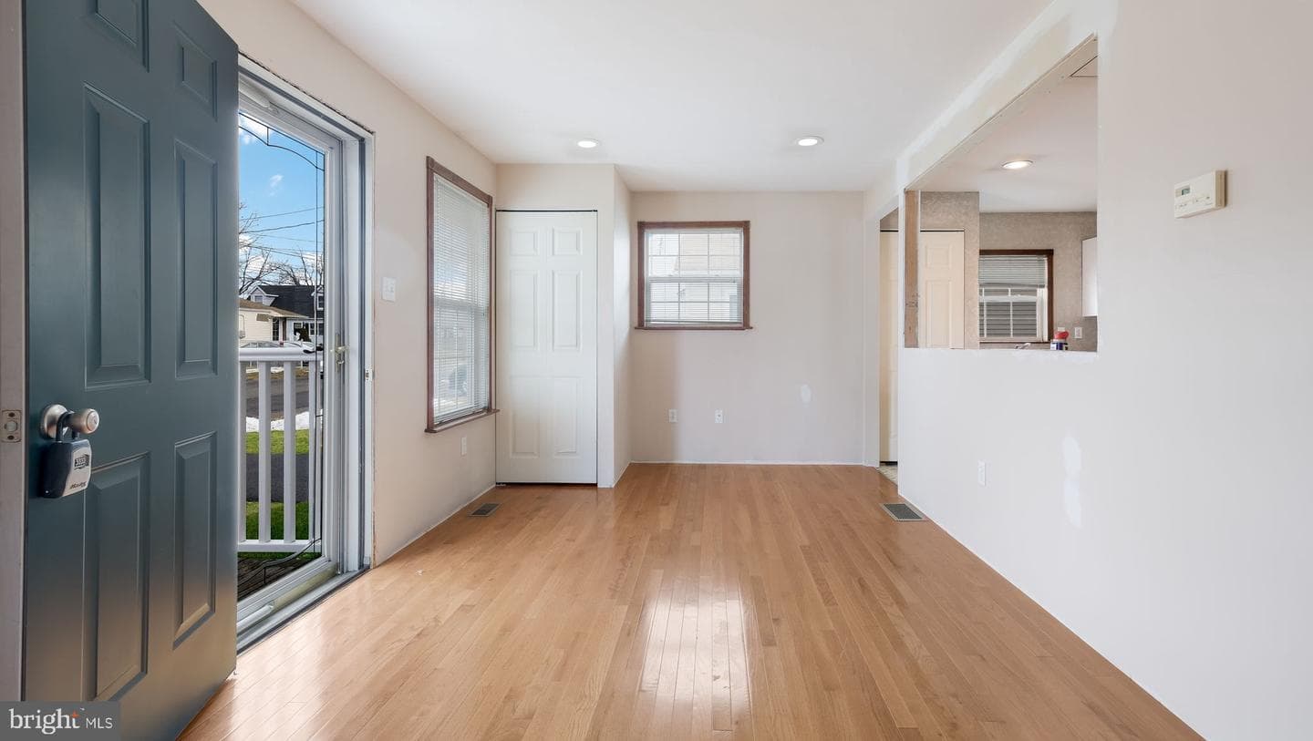 530 Main Avenue photo 6