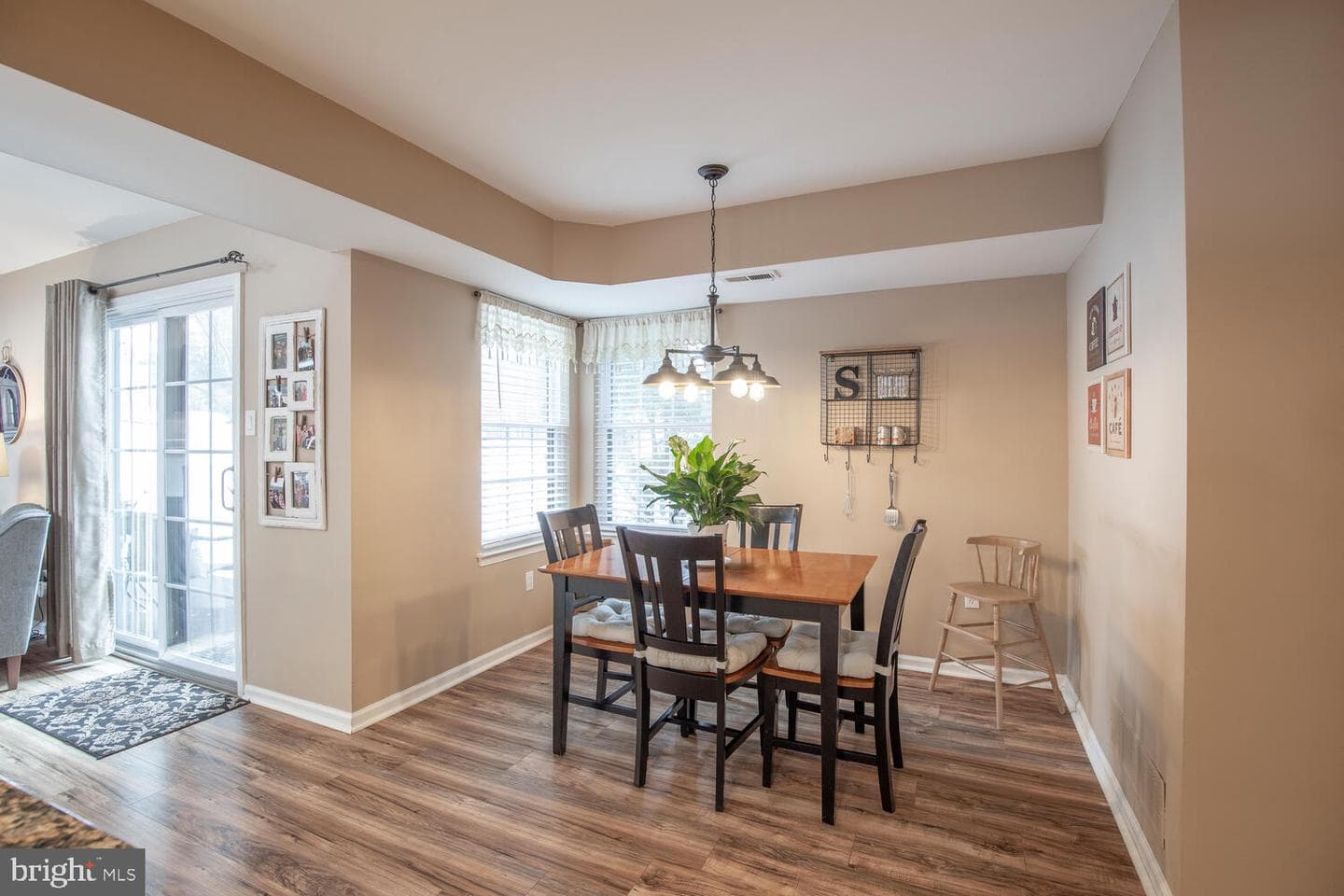 481 Redbud Court photo 11