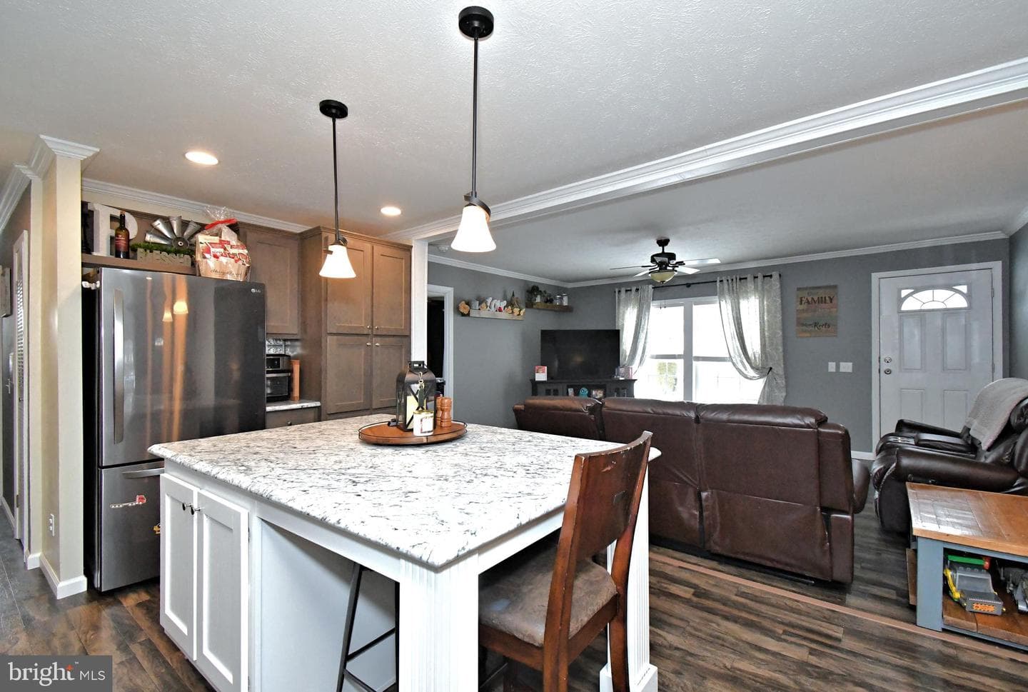 233 Hemlock Drive photo 21