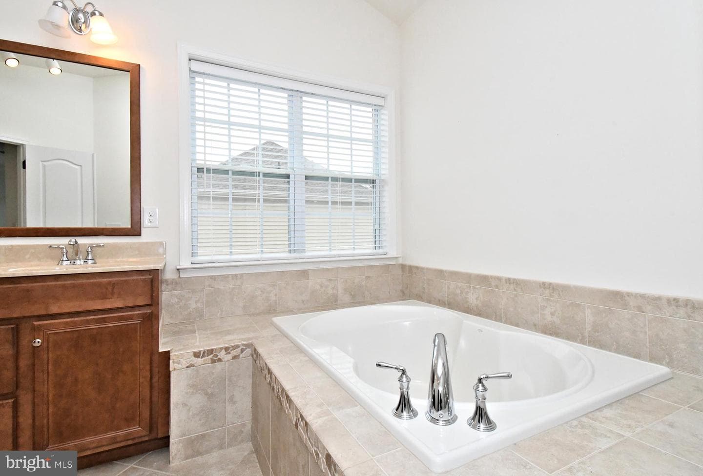2804 Hoffs Way photo 37