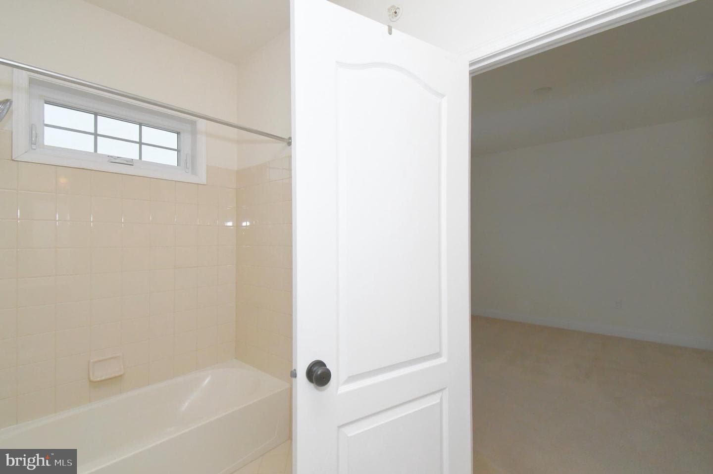 2804 Hoffs Way photo 44