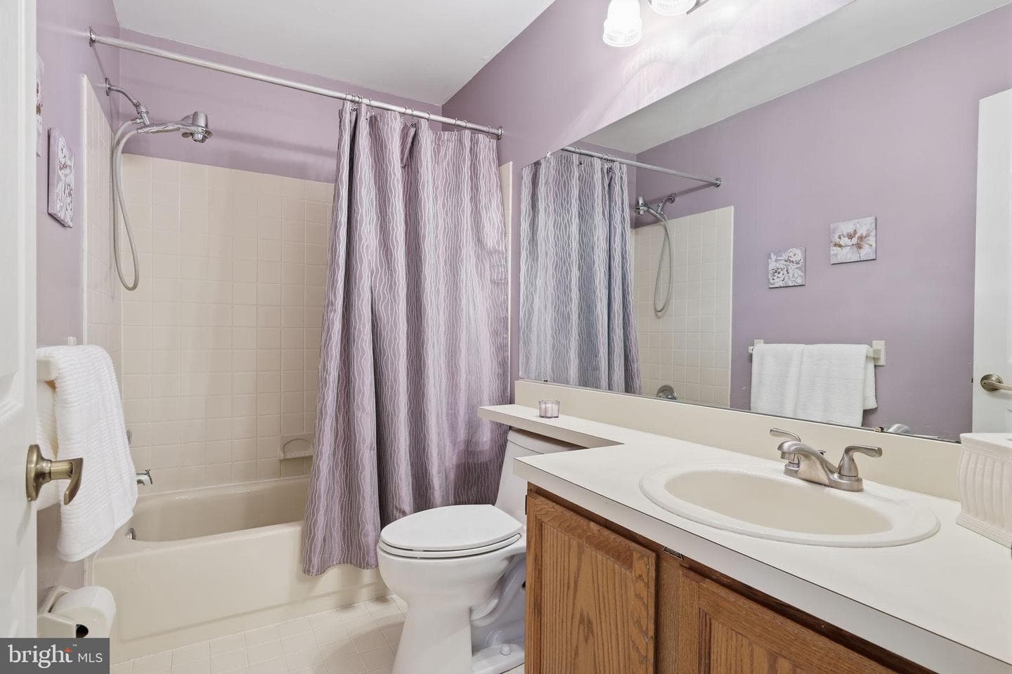 25 Honey Locust Lane photo 18