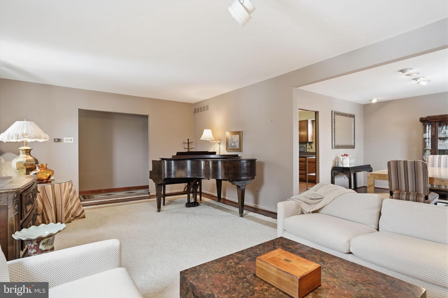 840 Davisville Road photo 11