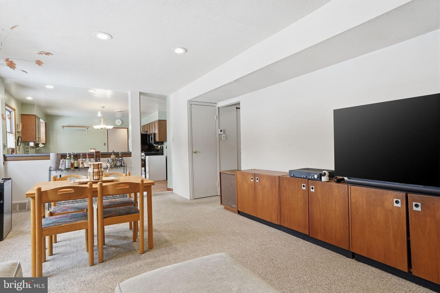 840 Davisville Road photo 24