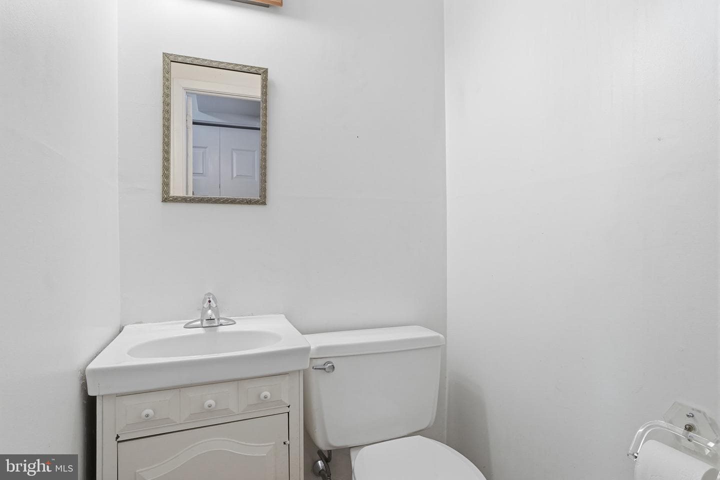 840 Davisville Road photo 25