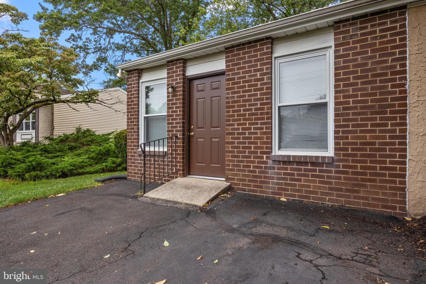 840 Davisville Road photo 38