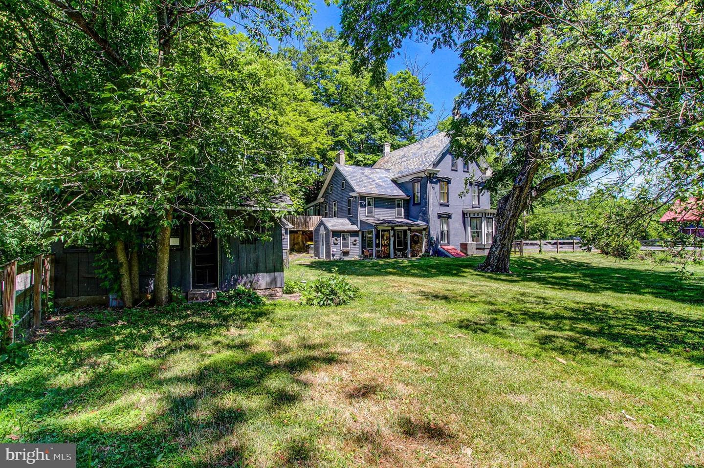 9754 Easton Road photo 2