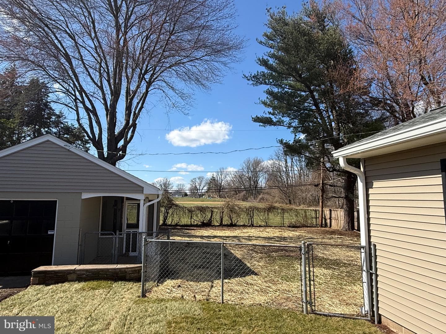 1420 S Pleasant Drive photo 25