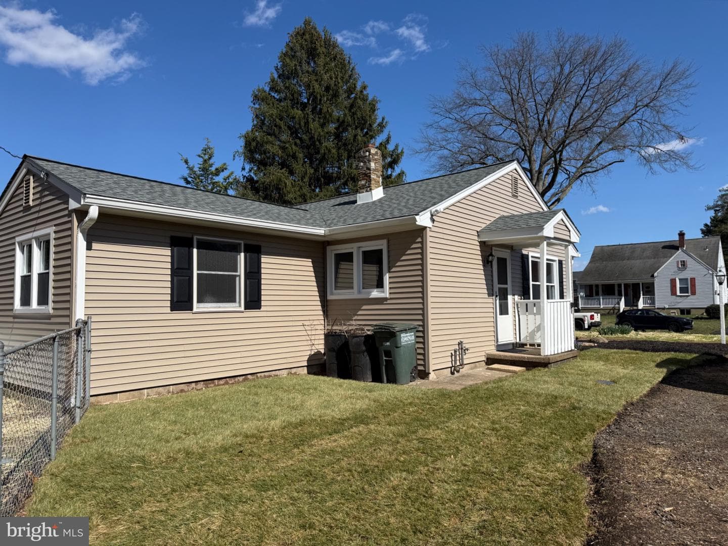 1420 S Pleasant Drive photo 30