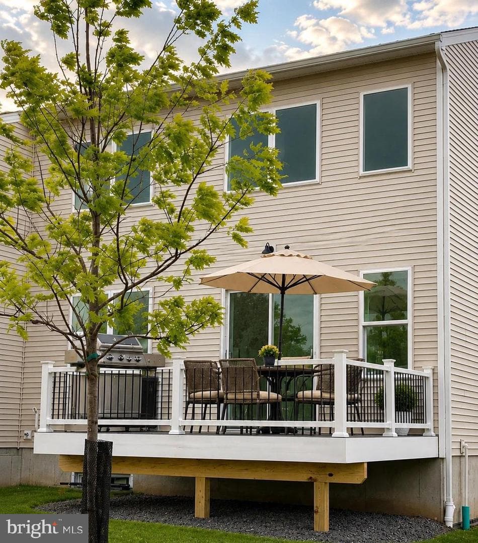 01 Oakwood Lane photo 9