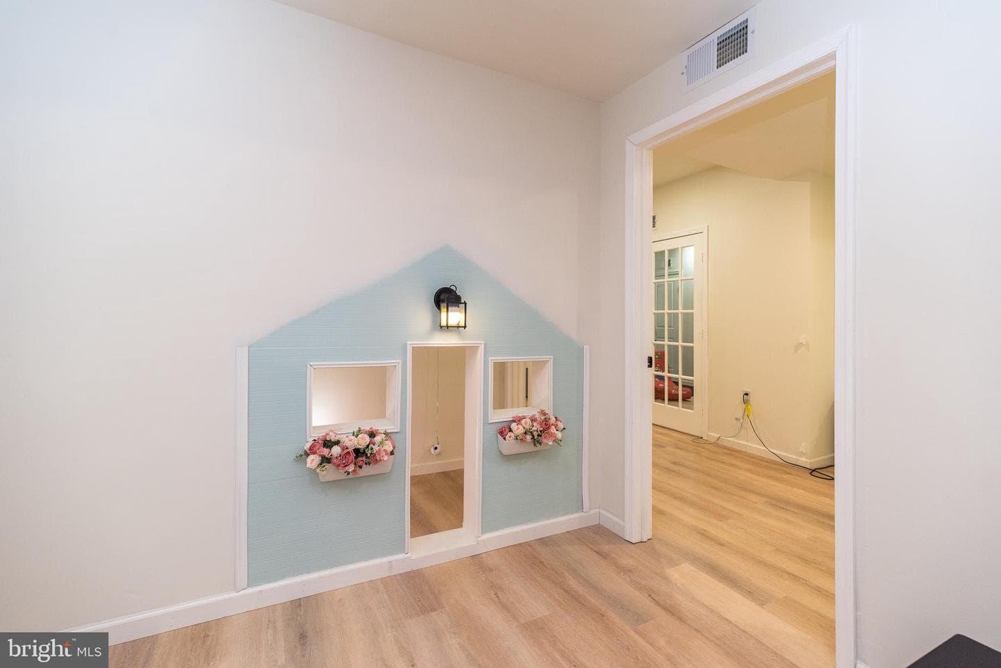 1033 Mariwill Drive photo 40