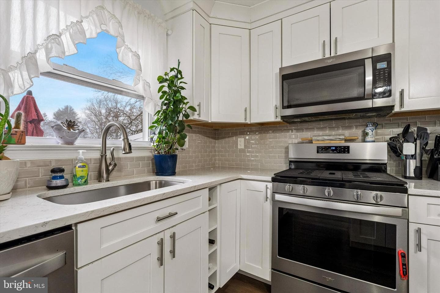 45 Holly Hill Road photo 3