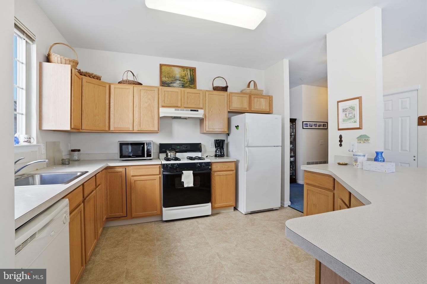 1107 Maxwell Manor photo 18