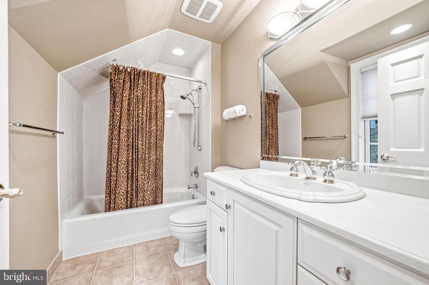 7 Mercer Gate Drive photo 31
