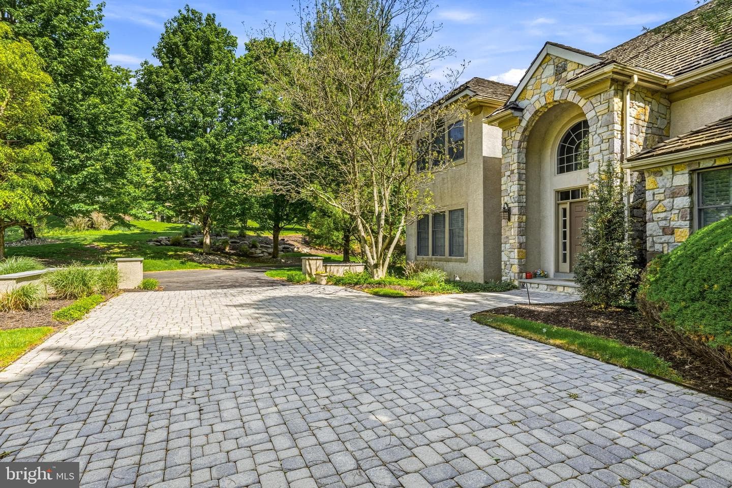 7 Mercer Gate Drive photo 40