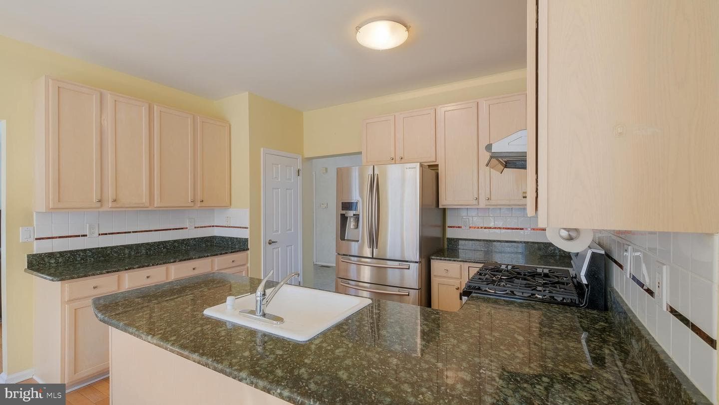 203 Cliveden Drive photo 16