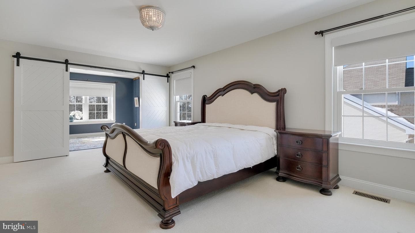 203 Cliveden Drive photo 31