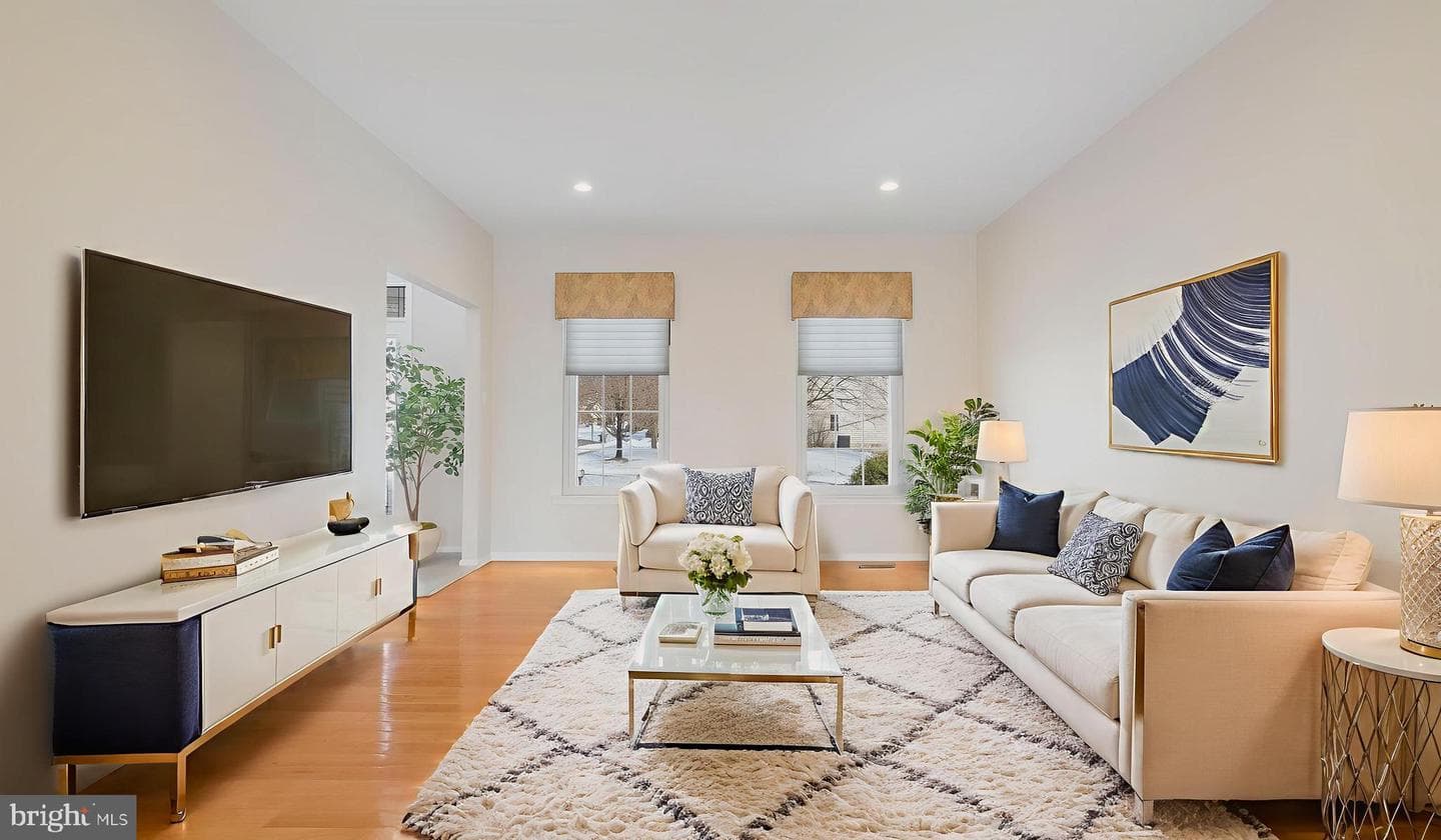 203 Cliveden Drive photo 8