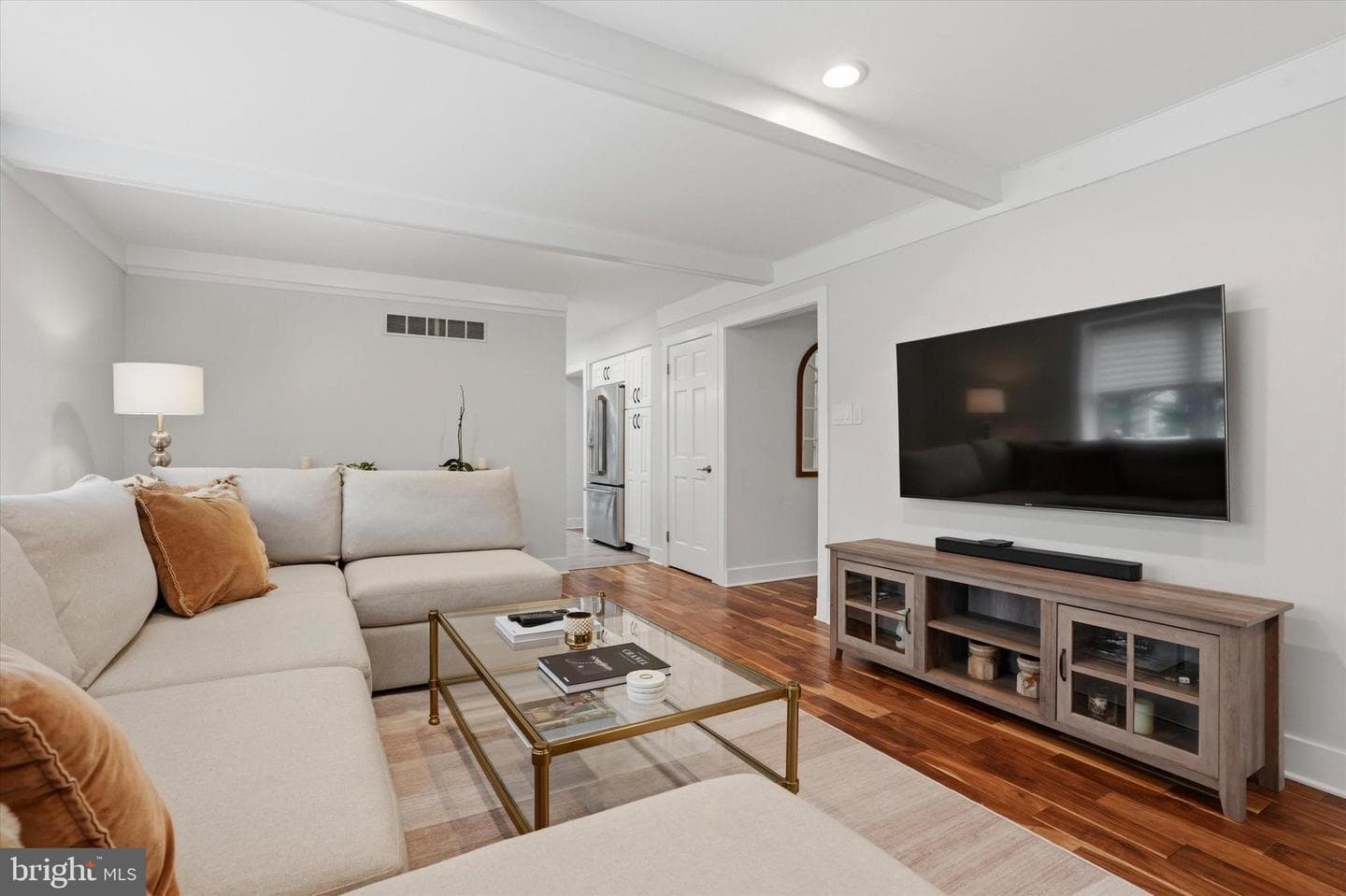 2240 Cloverly Circle photo 17