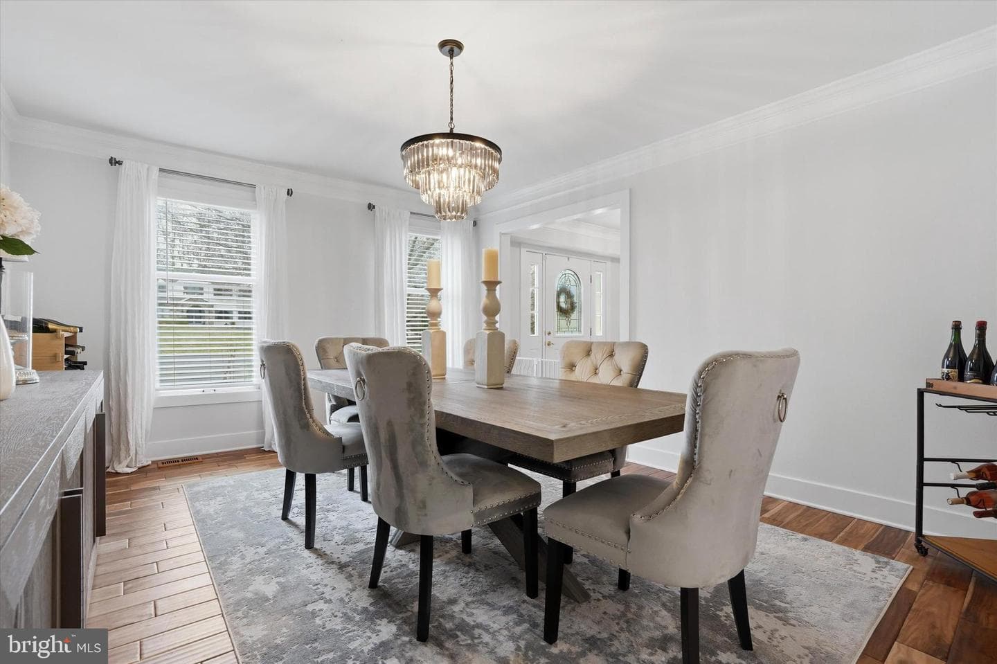 2240 Cloverly Circle photo 8