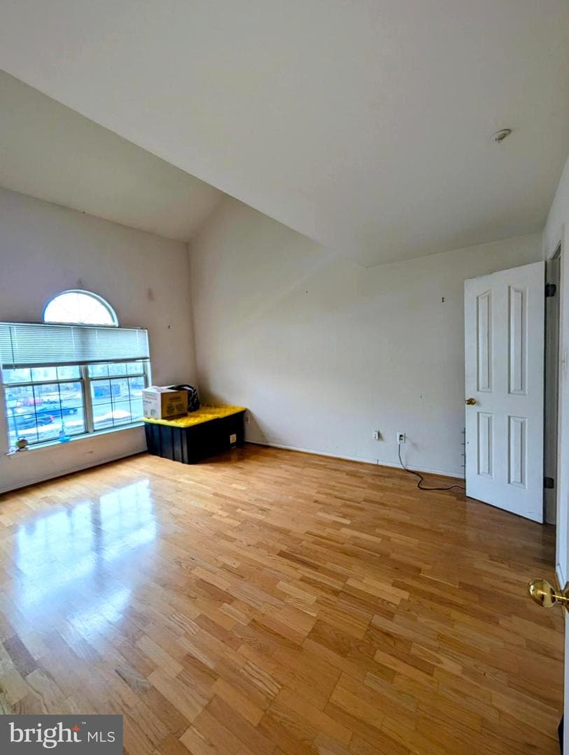 106 Remington Court photo 17