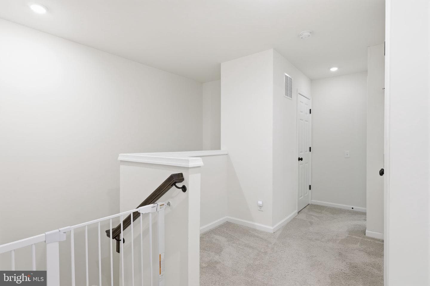 423 Tall Oaks Drive photo 24